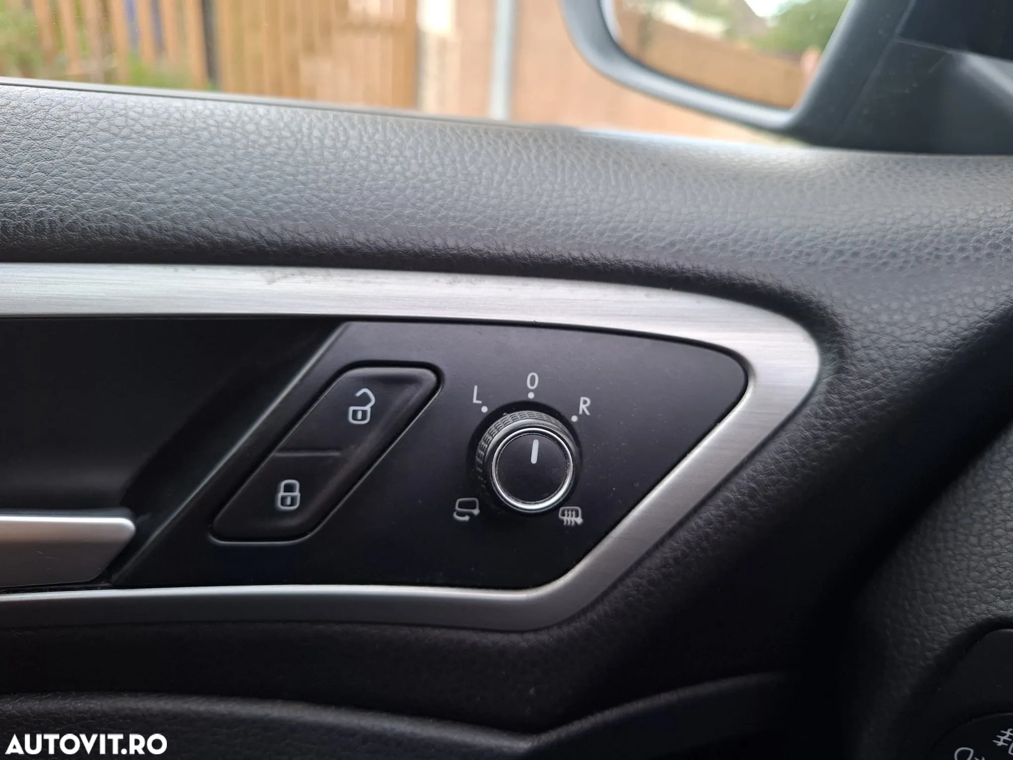 Volkswagen Golf 1.6 TDI BlueMotion Technology Comfortline - 10