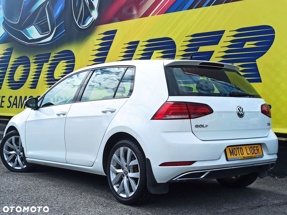 Volkswagen Golf - 4