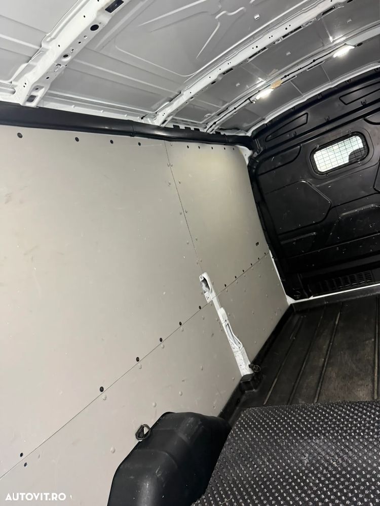 Ford Transit L3H2 2.0 Diesel 170 hp - 12