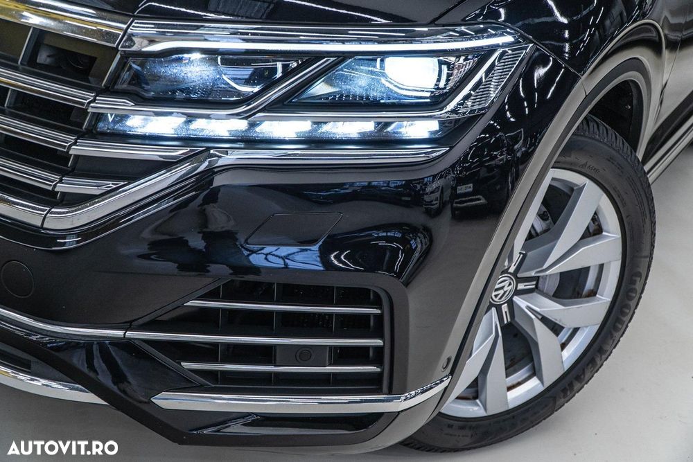 Volkswagen Touareg 3.0 V6 TDI 4Motion DPF Automatik Elegance - 40