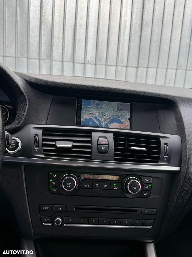 BMW X3 xDrive20d Aut. - 15