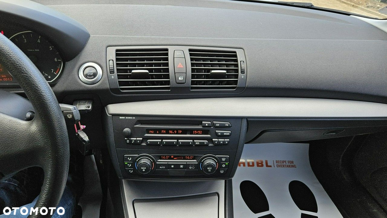 BMW Seria 1 116i - 20