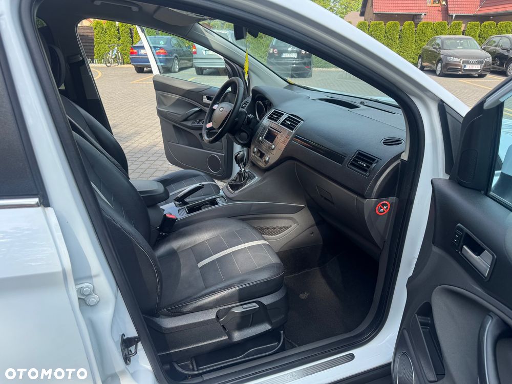 Ford Kuga 2.0 TDCi Trend - 13