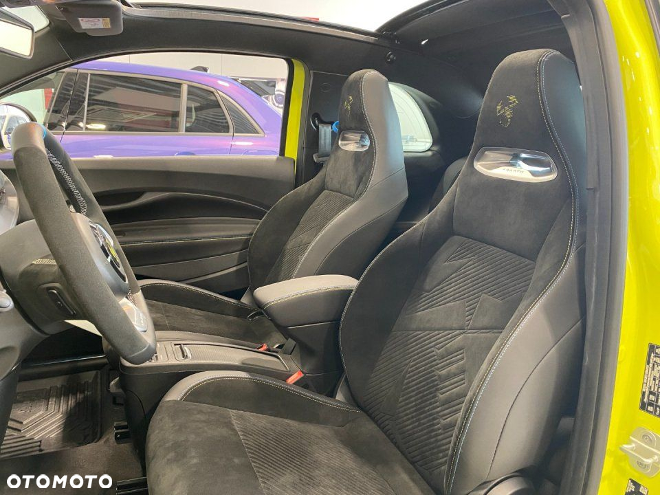 Abarth 500e - 5