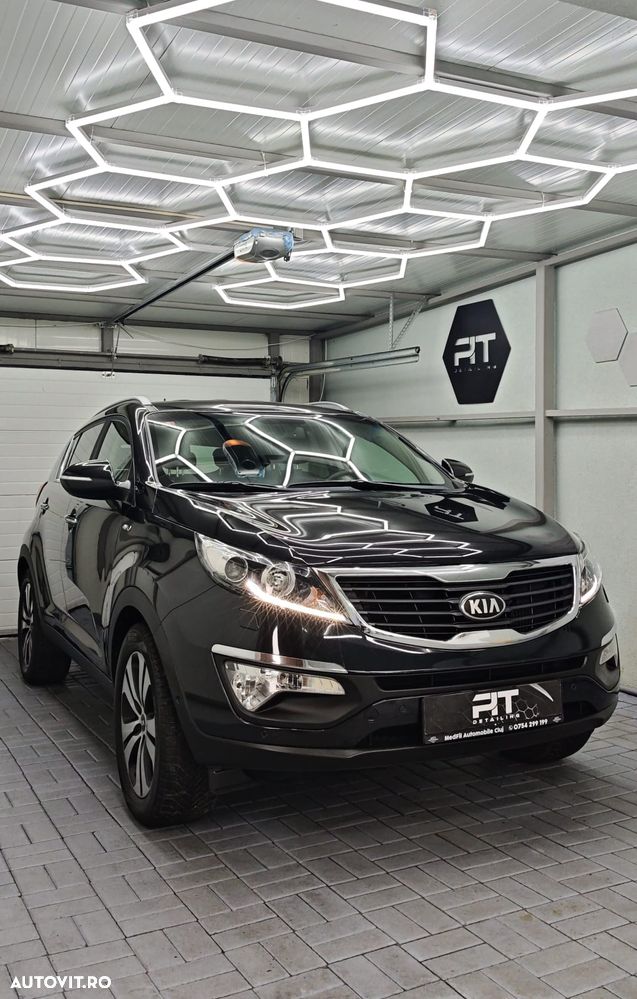 Kia Sportage 2.0 CRDI 4WD Automatik Spirit - 20