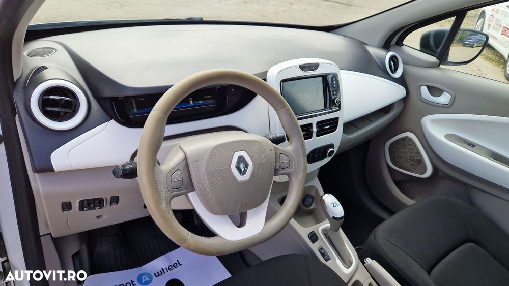 Renault ZOE 40 INTENS - 12