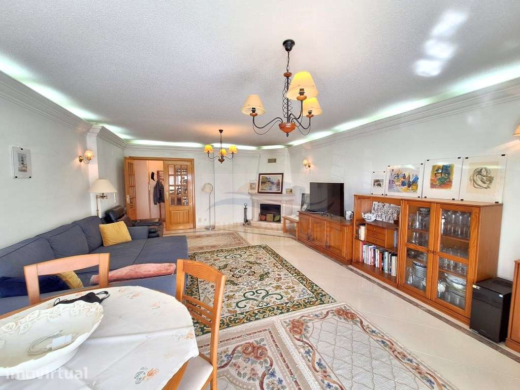 Apartamento T3, com Box, Alto da Mira - Grande imagem: 2/31