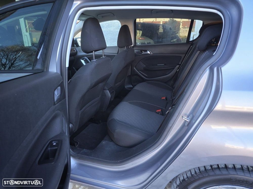 Peugeot 308 1.2 PureTech Active - 20