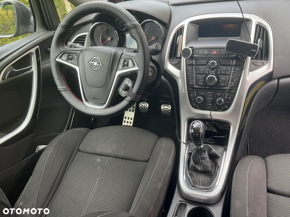 Opel Astra IV 2.0 CDTI Sport - 3