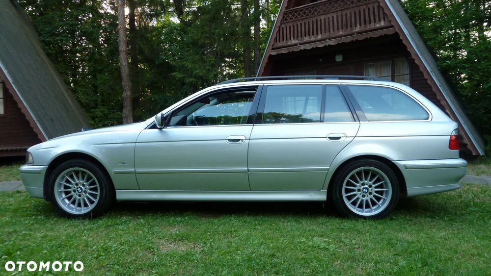 BMW Seria 5 530i Touring Edition Lifestyle - 6