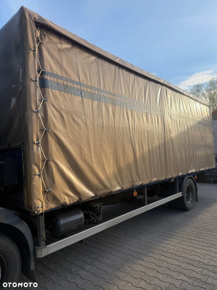 Volvo FL6 - 9