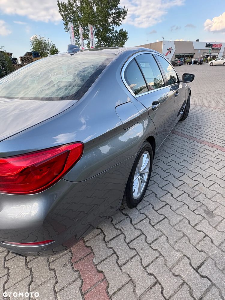 BMW Seria 5 520d - 17