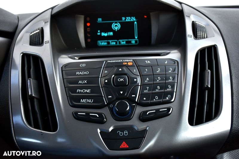Ford Transit Connect - 18