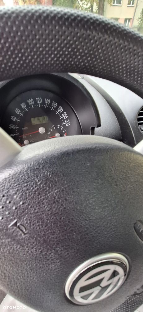 Volkswagen New Beetle 2.0 - 6