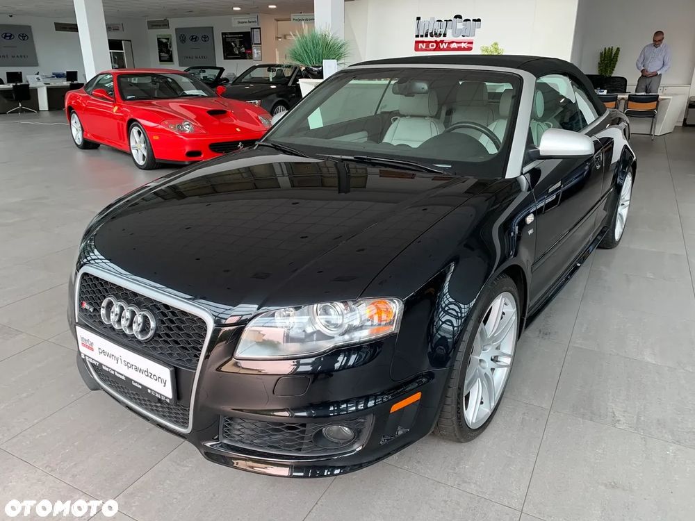 Audi RS4 Cabrio - 8