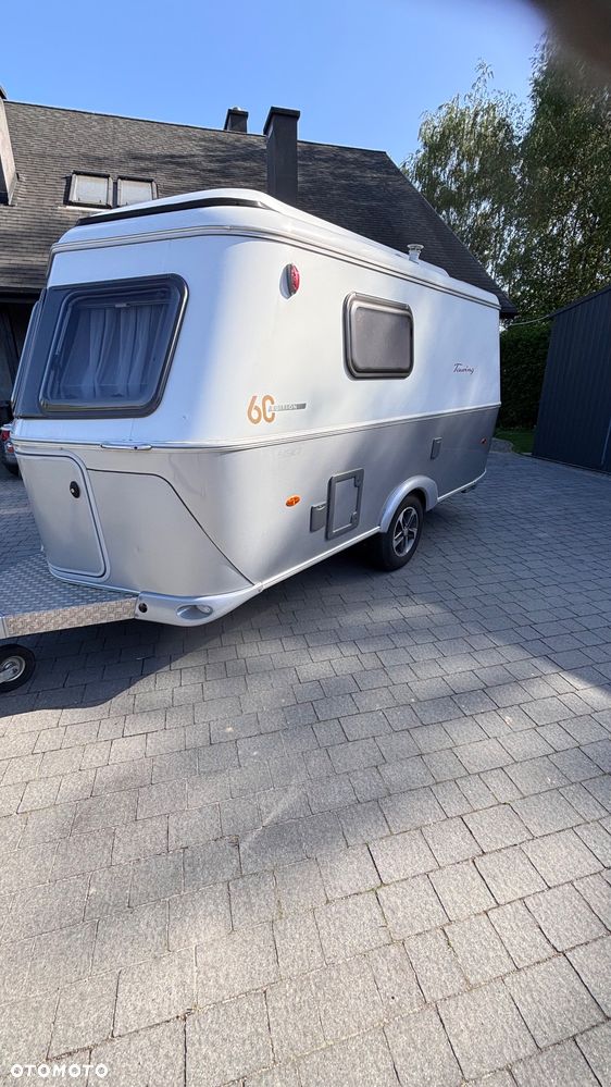 Hymer-Eriba Touring 430 - 16