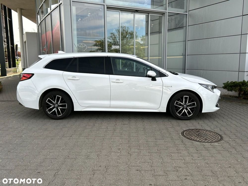Toyota Corolla 2.0 Hybrid Comfort - 6