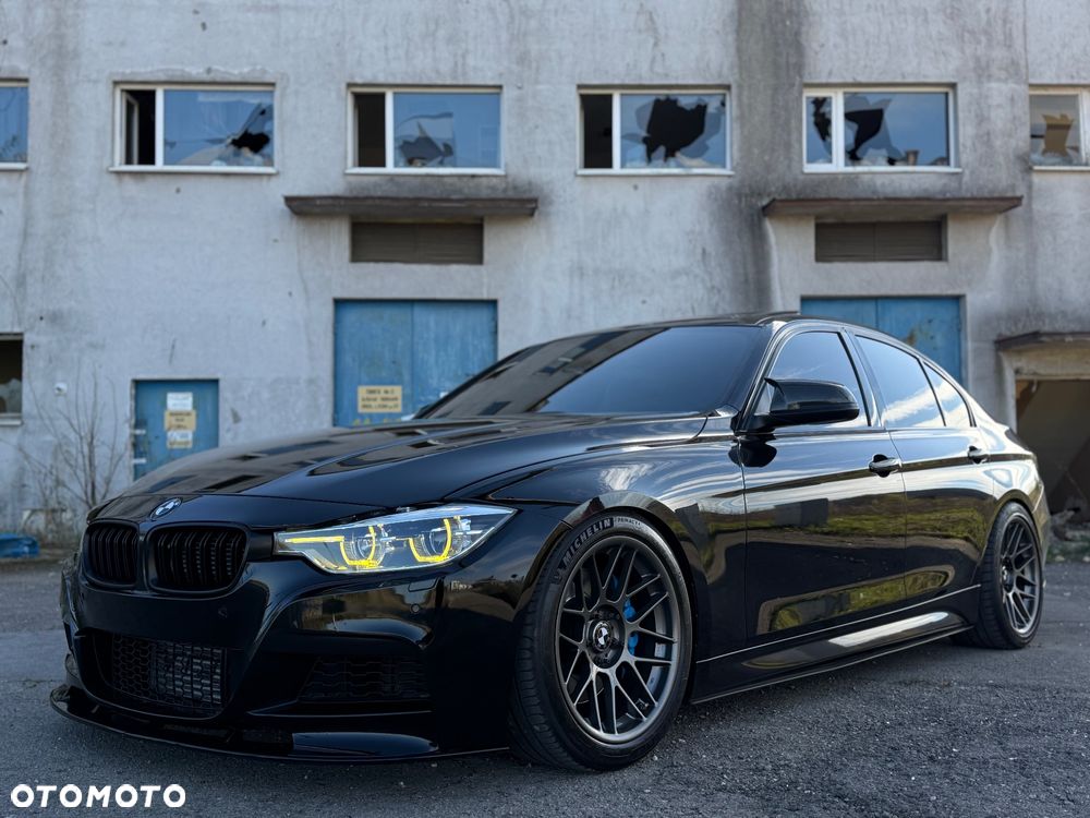 BMW Seria 3 335i - 13