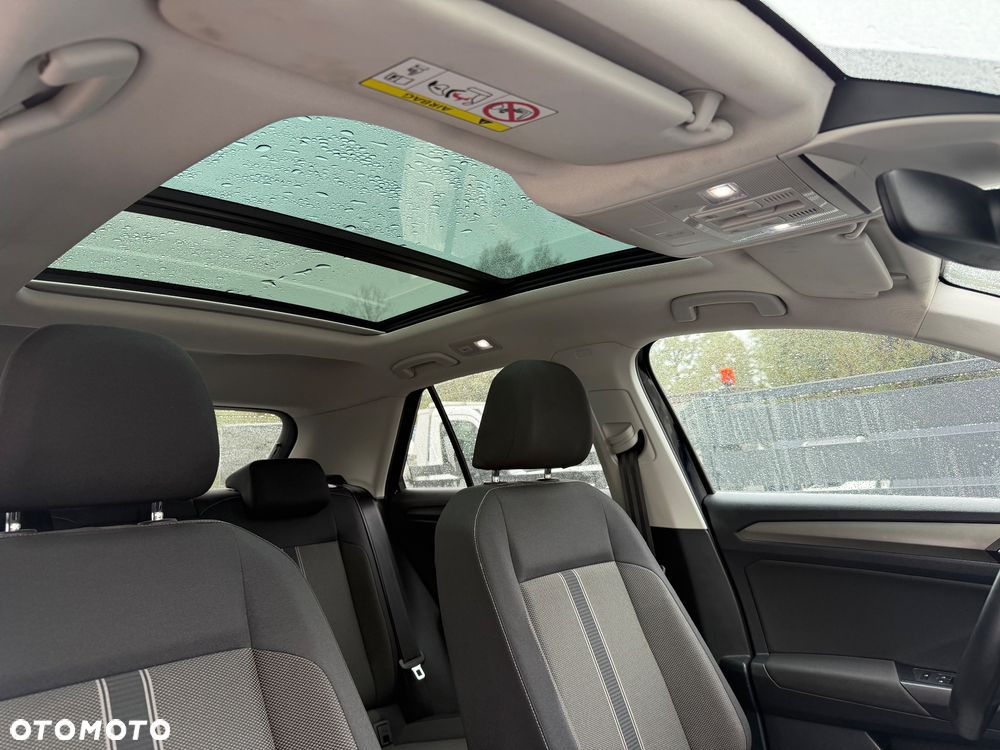 Volkswagen T-Roc 1.0 TSI Advance - 7