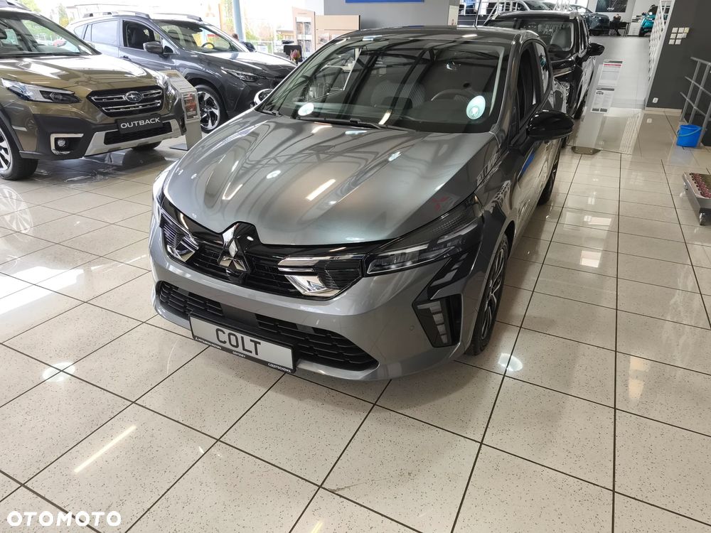 Mitsubishi Colt 1.0T Invite Style Cold - 2