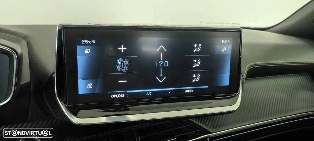 Peugeot 2008 1.2 PureTech GT - 33