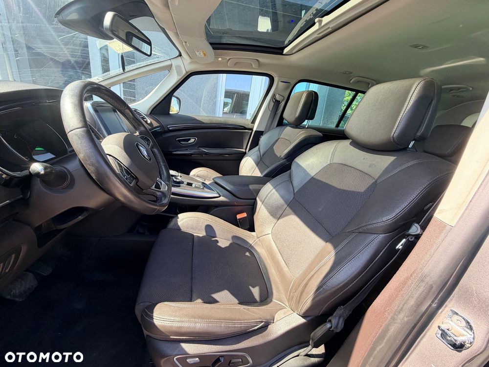 Renault Espace 1.6 dCi Energy SL Techno EDC 7 os - 8