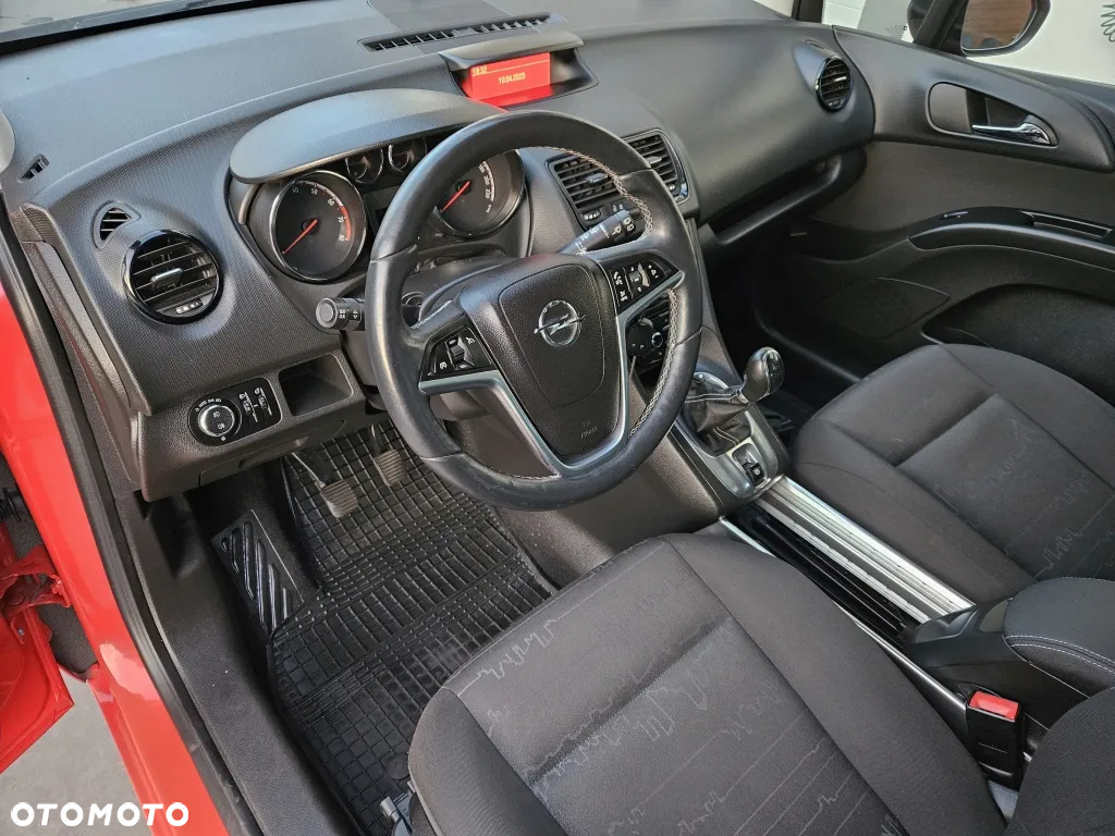 Opel Meriva - 10