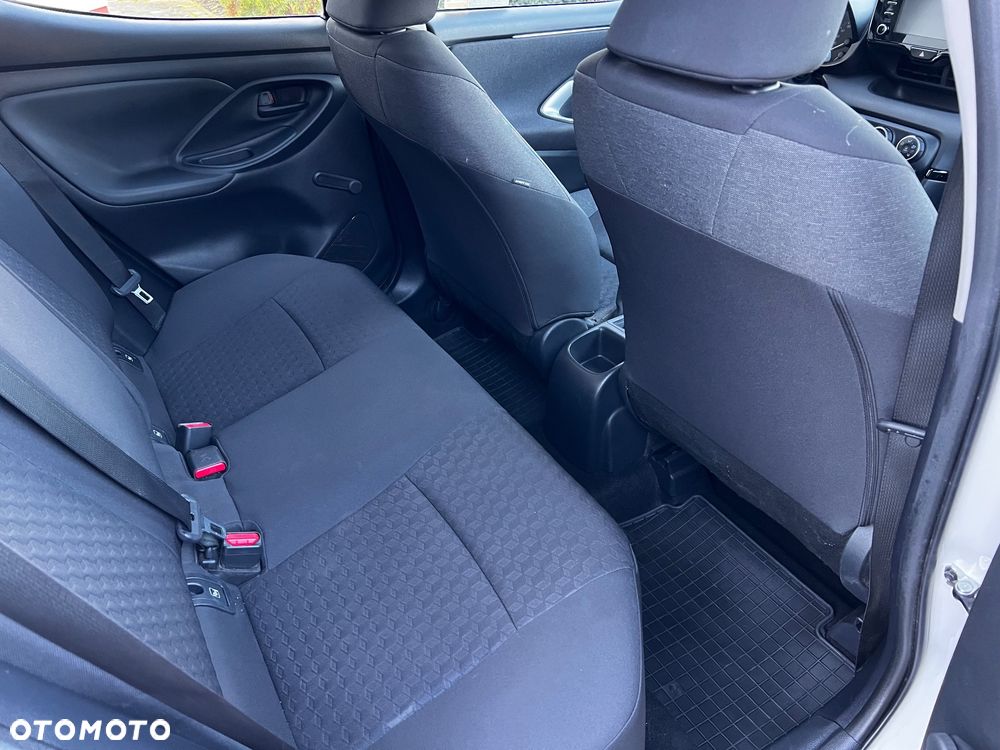 Toyota Yaris 1.5 Active - 17
