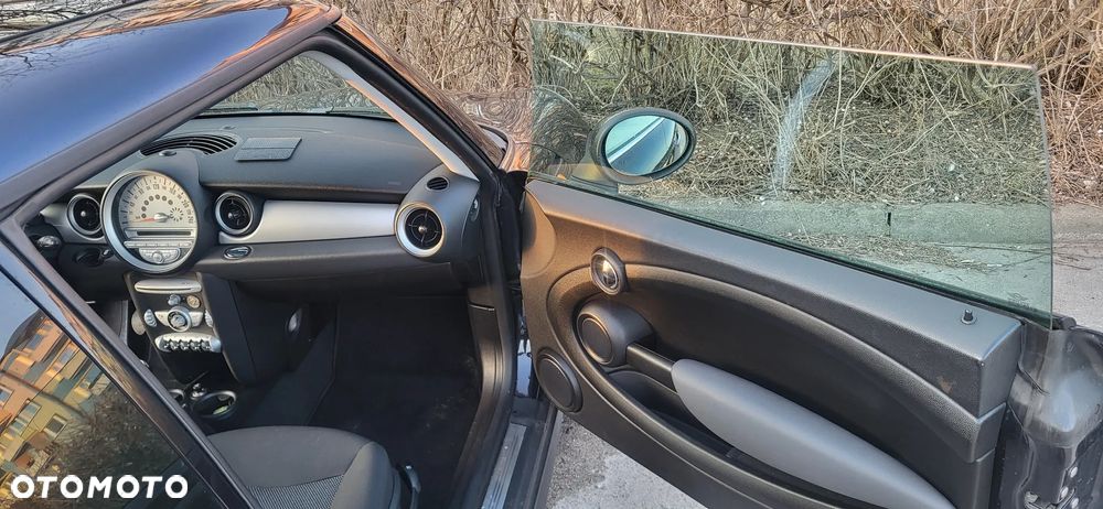 MINI Cooper Standard - 6