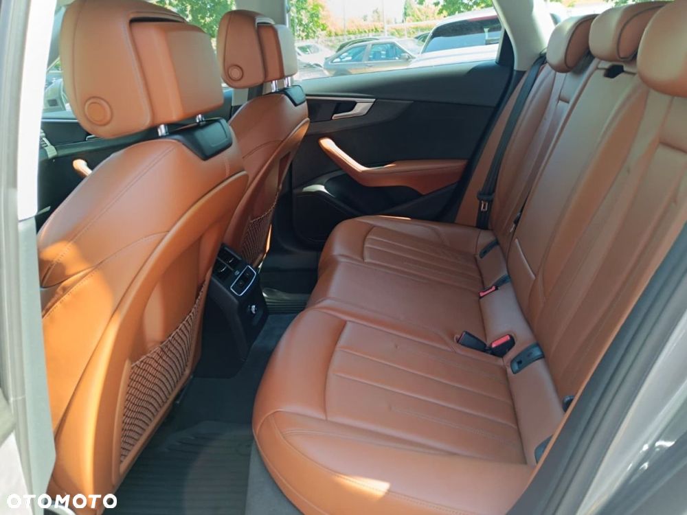 Audi A4 Allroad - 22