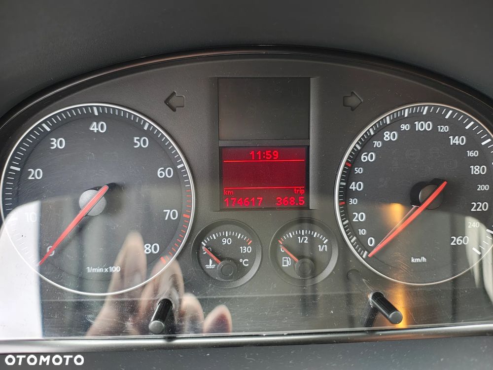 Volkswagen Caddy Life - 13