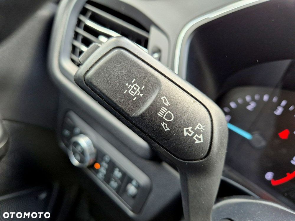 Ford Kuga - 20