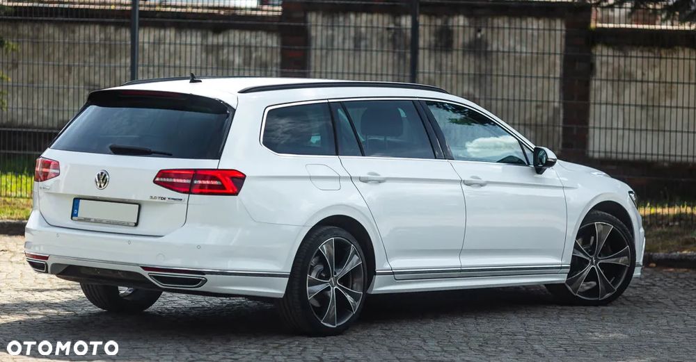 Volkswagen Passat 2.0 TDI BMT Highline DSG7 - 14