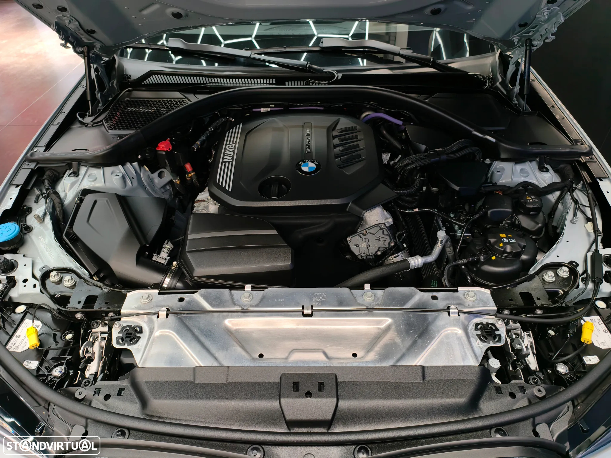 BMW 320 d Pack Desportivo M Pro Auto - 19