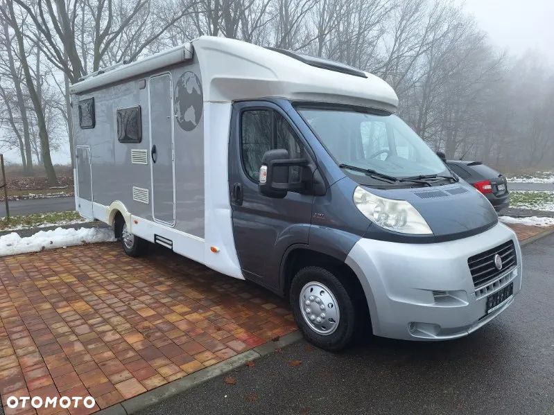 Carado T344 półintegra klimatyzacja - 1