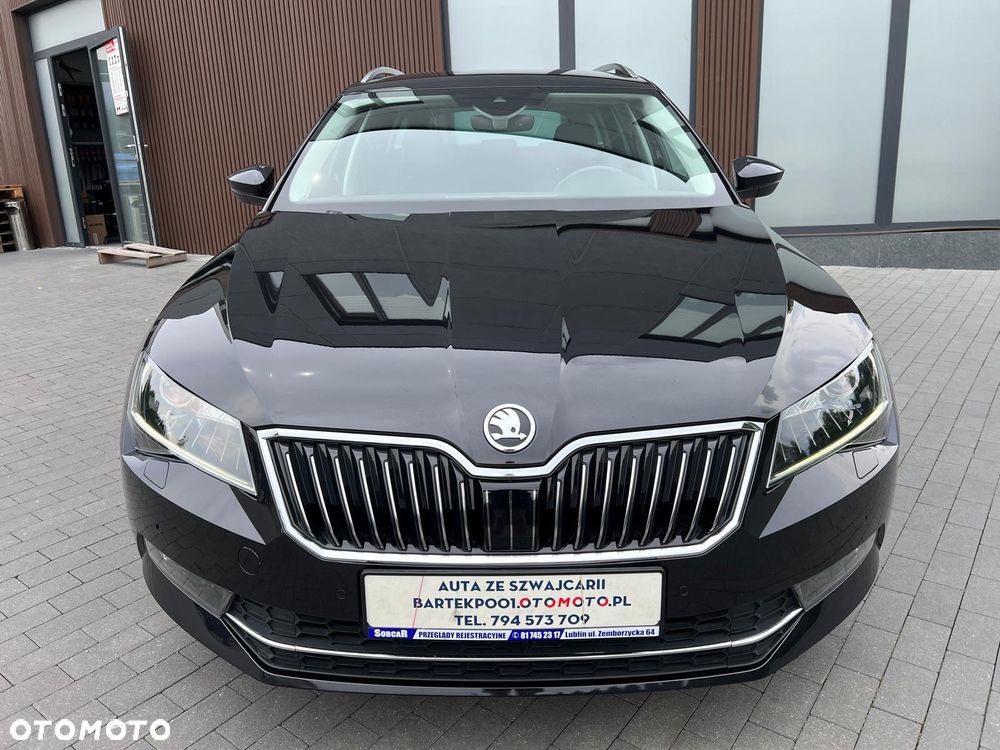 Skoda Superb 2.0 TDI 4x4 Style DSG - 8