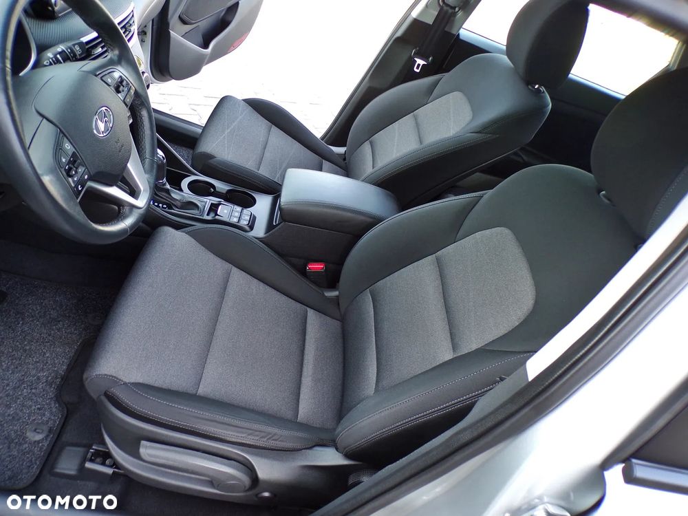 Hyundai Tucson 1.6 CRDi 48V-Hybrid 2WD DCT Select - 29