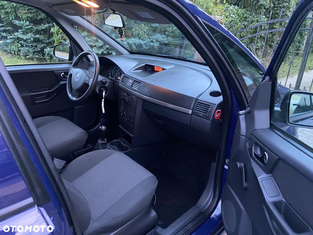 Opel Meriva - 9