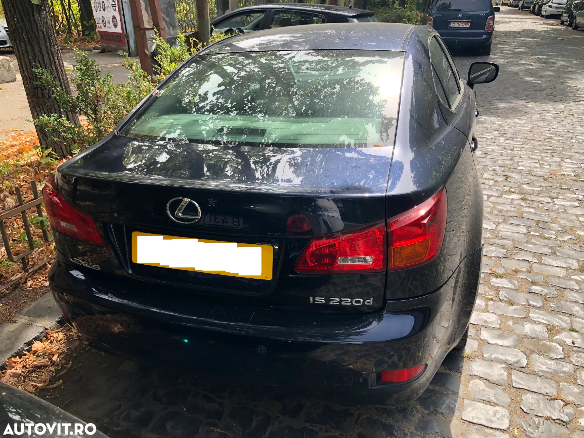 Dezmembrez Lexus IS 220D culoare albastru - 4