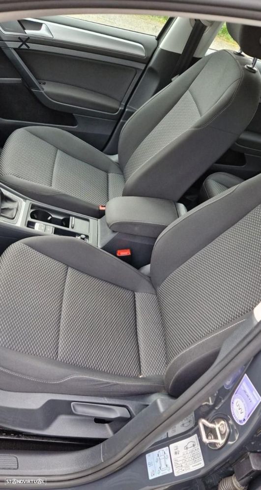 VW Golf Variant 1.0 TSI Confortline - 9