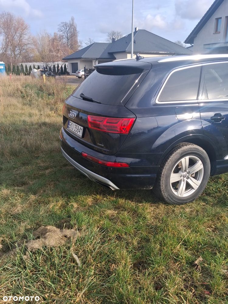 Audi Q7 - 13