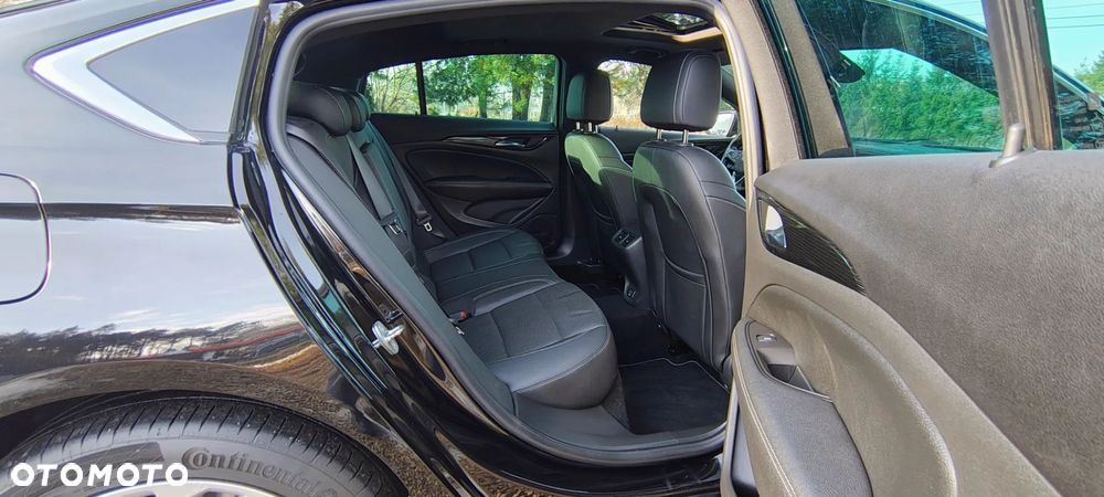 Opel Insignia 2.0 BiTrb D 4x4 Automatik Exclusive - 29