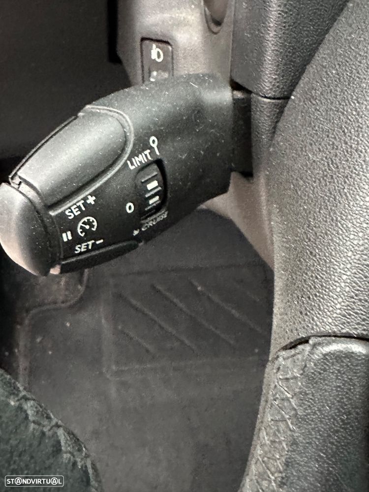 Citroën C3 1.2 VTi Exclusive - 21