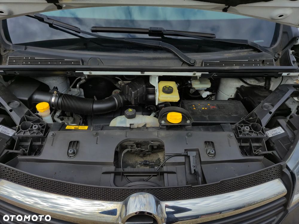 Opel Vivaro - 26
