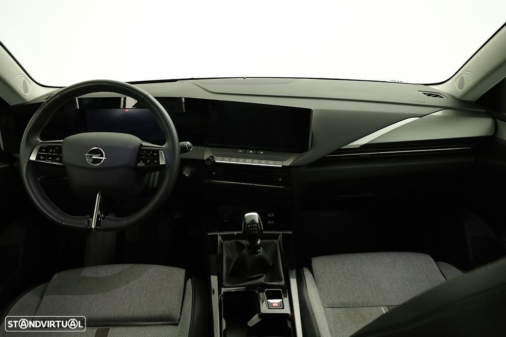 Opel Astra 1.2 T Elegance - 8