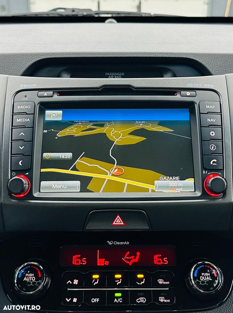 Kia Sportage 1.7 CRDI 2WD ISG Dream-Team Edition - 35