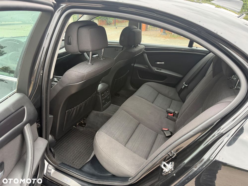 BMW Seria 5 520d - 10