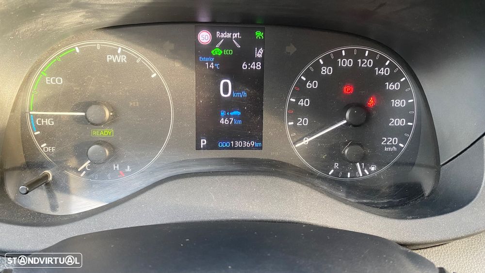 Toyota Yaris 1.5 HDF Comfort - 32