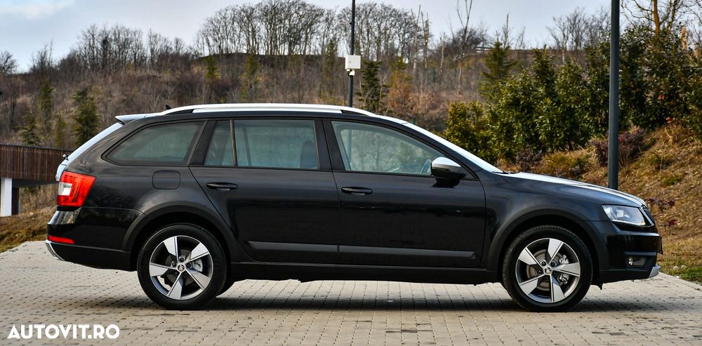 Skoda Octavia 2.0 TDI 4x4 DSG Scout - 25