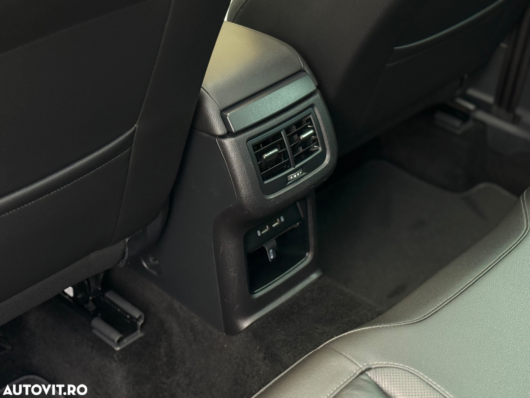 Seat Ateca 2.0 TDI DSG7 4DRIVE Xcellence - 26